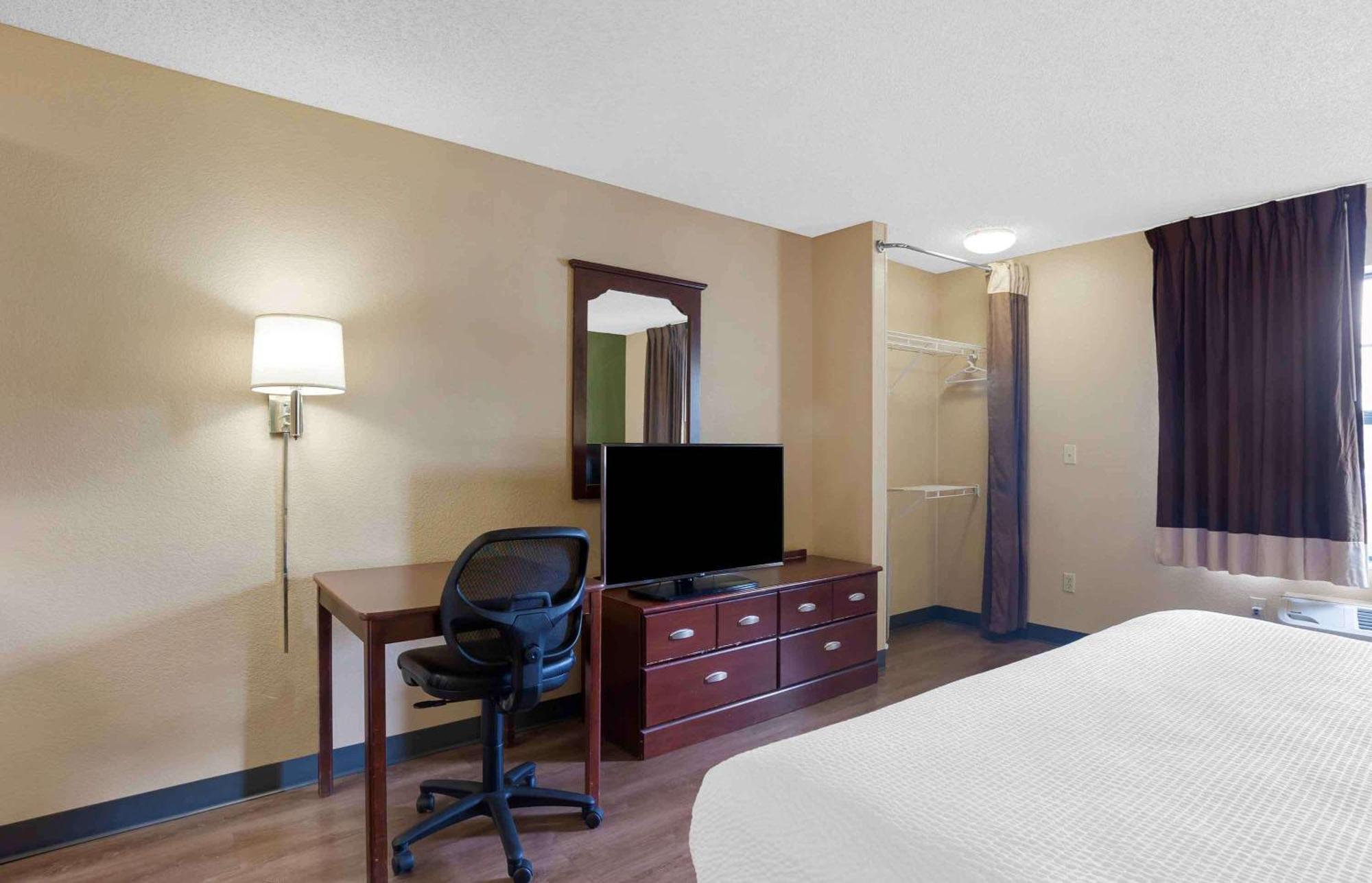 Extended Stay America Suites - Edison - Raritan Center Bagian luar foto