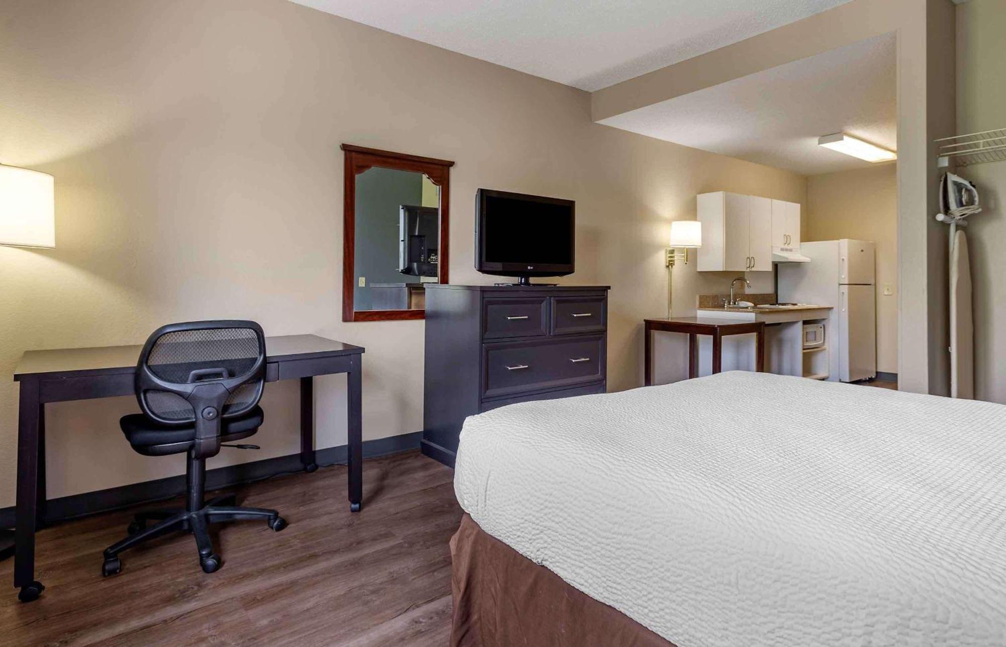 Extended Stay America Suites - Edison - Raritan Center Bagian luar foto