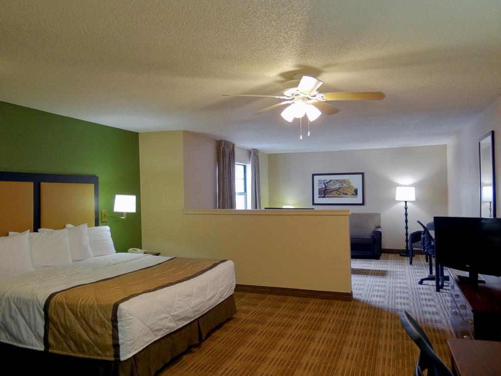 Extended Stay America Suites - Edison - Raritan Center Bagian luar foto